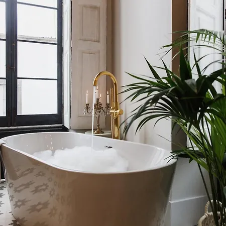 Apartament La Colonial De Lujo *