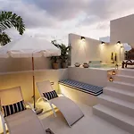 La Colonial De Lujo *
