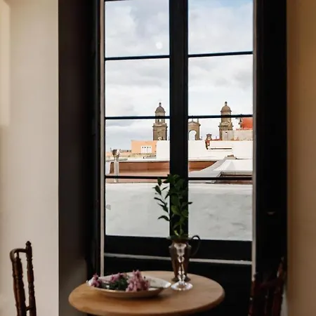 La Colonial De Lujo *
