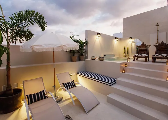 La Colonial De Lujo *